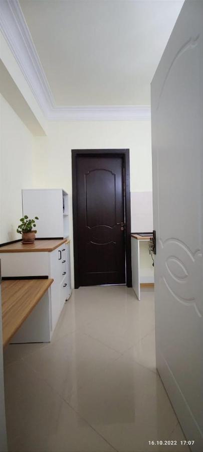 1 Bedroom Unit With Patio Tbilisi Buitenkant foto